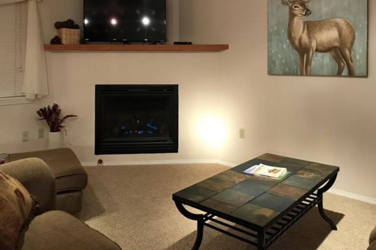 Creek Condos Joseph エクステリア 写真